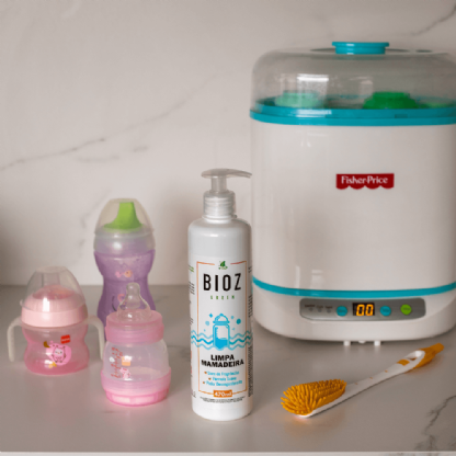 Kit Bebê 1 - Lava Roupas Baby 1L + Amaciante Baby 900ml + Limpa Mamadeira + Limpa Brinquedos 470ml